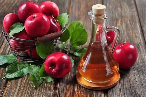 Appelazijn in een flesje