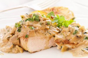 Heerlijk recept voor kipfilets met kaassaus