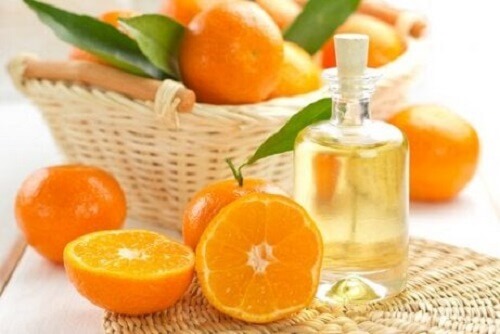 Bescherm je haar tegen de zon met een olie van mandarijn en jojoba