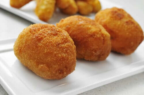 Spaanse hamkroketten met kip