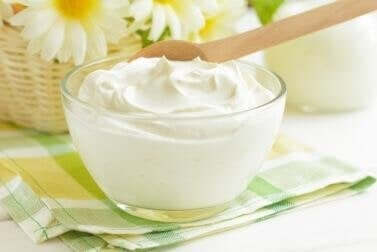 schaaltje met slagroom