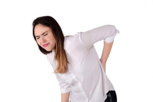 Strekoefeningen om ischiaspijn te verlichten