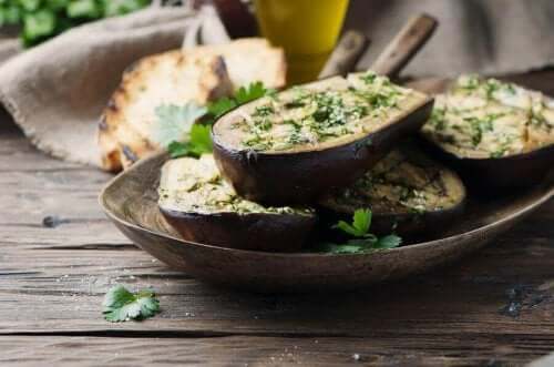 Auberginepaté is een heerlijke groentepaté