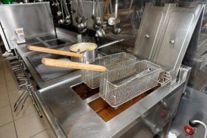 Hoe je friteuse gemakkelijk schoon te maken is