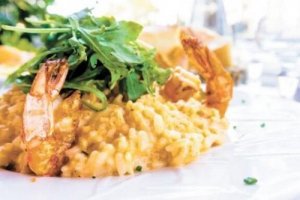 Recept voor heerlijke sponzige garnalenrijst