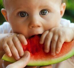 Het dieet van je kind: 6 voedingsmiddelen die je op moet nemen