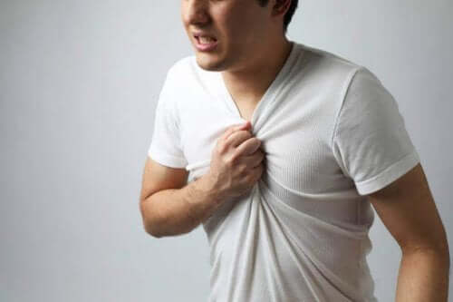 Symptomen van een aortadissectie