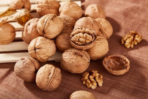 gezonde notensoorten zoals walnoten