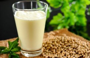 Hennepmelk en de voedingswaarde en een recept