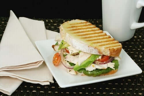 Gegrilde vegetarische sandwich