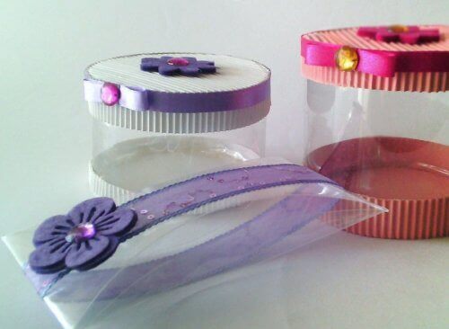 Geschenkdoosjes van plastic flessen