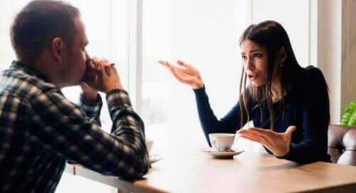 Los je onzekerheden over een afstandelijke geliefde op