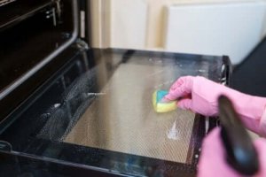 Reinigingsmethoden voor de oven, probeer deze tips
