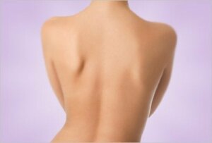 Acne op de rug: hoe er vanaf te komen