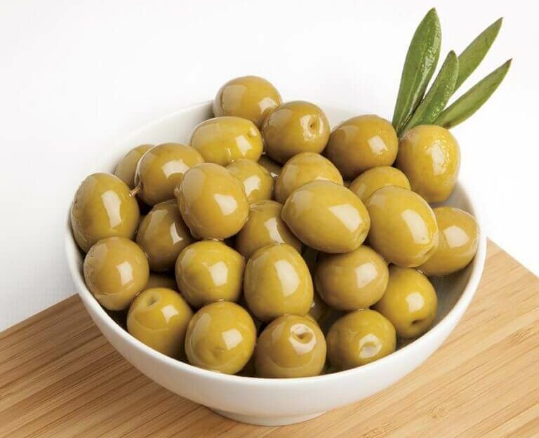 Olijven om een slappe huid te voorkomen