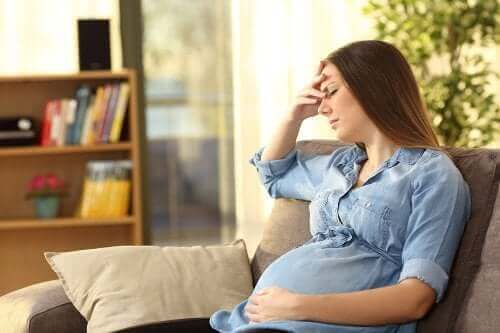 Wat is momnesia bij nieuwe moeders?