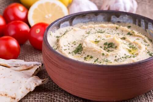 De voordelen van hummus met paprika