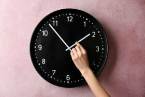 Hoe de zomertijd het lichaam beïnvloedt