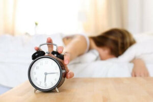 Redenen waarom je moe wakker wordt