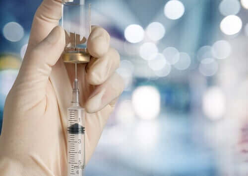 Een injectie met penicilline