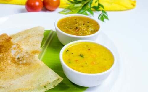 Indiase Sambar is een van onze favoriete groentesoepen voor het hele gezin