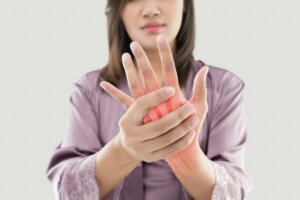 Vijf medicinale planten tegen pijn bij reumatoïde artritis