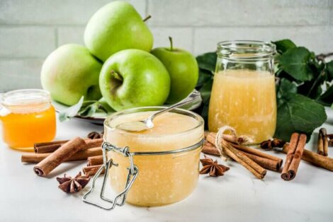 Groene appelgelatine met chiazaad