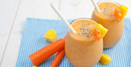 Smoothie van bloemkool en wortel