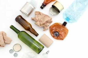 8 herbruikbare spullen die je vast hebt liggen