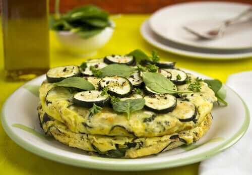 Een heerlijke vegan omelet met courgette