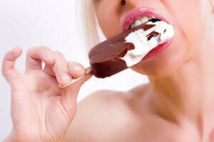 Welke voedingsmiddelen moet je ’s avonds niet eten?