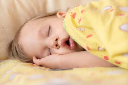 Symptomen en behandeling van slaapapneu bij baby’s