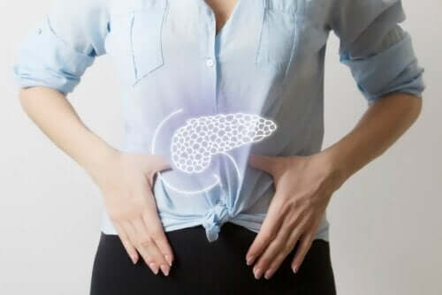 Vrouw met getekende alvleesklier