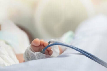 Sepsis bij zuigelingen en kinderen: waarschuwingssignalen en symptomen