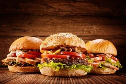 Drie hamburgers