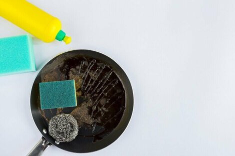 Vier tips om snel potten en pannen schoon te maken