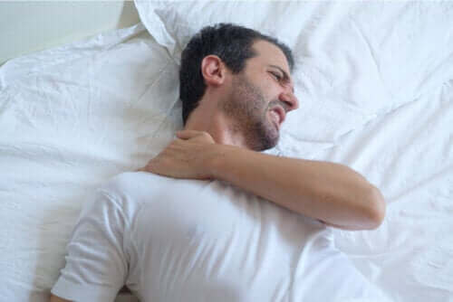 Advies over slapen met tendinitis in je schouder