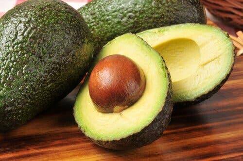 Geen grote hoeveelheden avocado eten