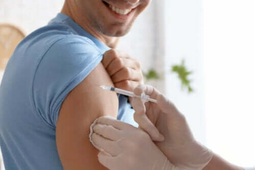 Er zijn twee vaccins beschikbaar