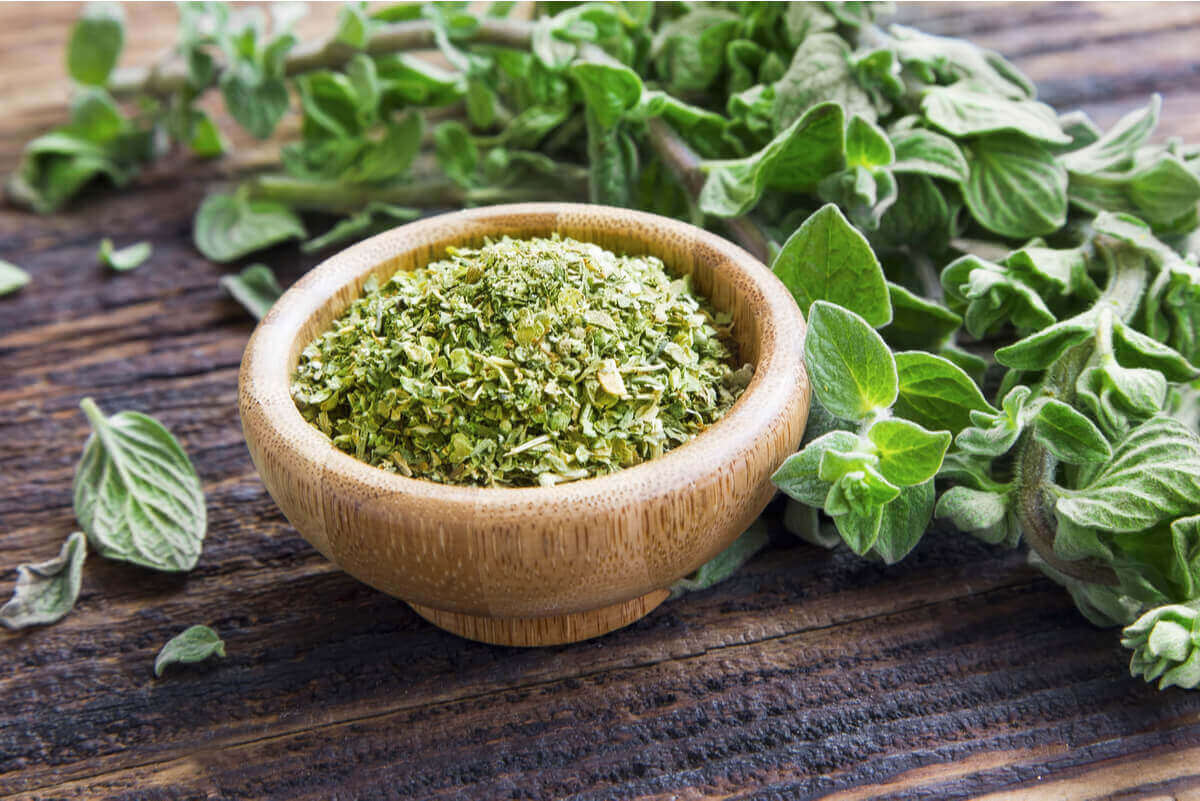 Fijngemalen oregano