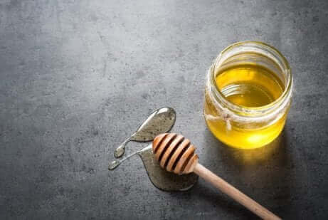 Honingsiroop met citroen