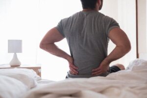 Een ontstoken heupzenuw: symptomen en remedies