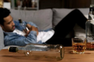 Mijn partner is alcoholist: hoe kan ik helpen?
