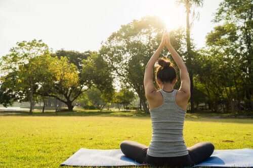 6 yoga-oefeningen om beter te rusten