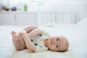 Sacrale dimples en hoe deze kinderen beïnvloeden