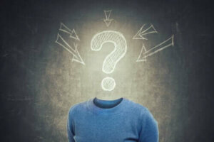 Wat zijn confabulaties en waarom komen ze voor?