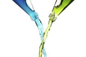 Waarom mag je azijn en bleekmiddel niet mengen?