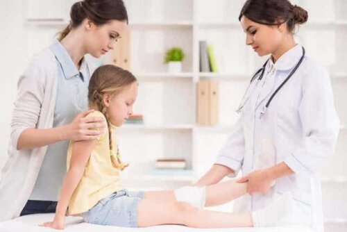 Een kind bij de dokter