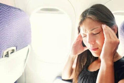 Hoe stress en ongemak in het vliegtuig te vermijden