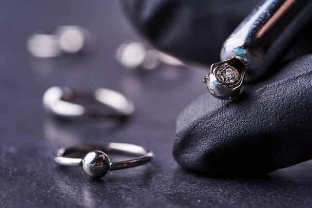 Piercing ring